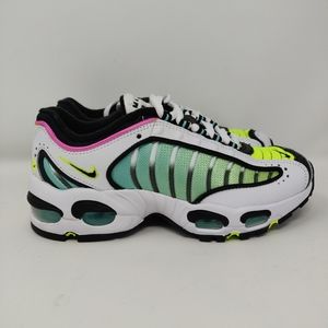 Nike Air Max Tailwind IV Sneakers Shoes